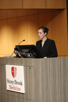 Dr. Aleksandra Krajewski