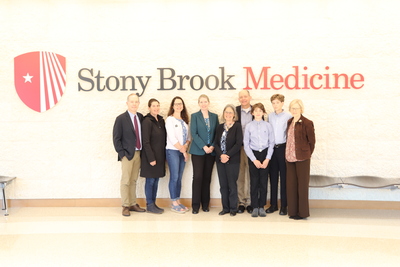 Priebe Family and Dr. Hunter 400x267